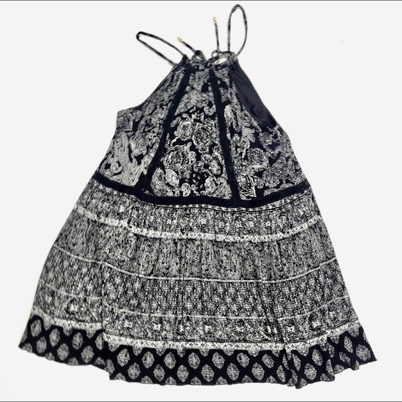 BNWT Torrid Dress from Torrid Insider Collection in size 00x - Picture 8 of 8